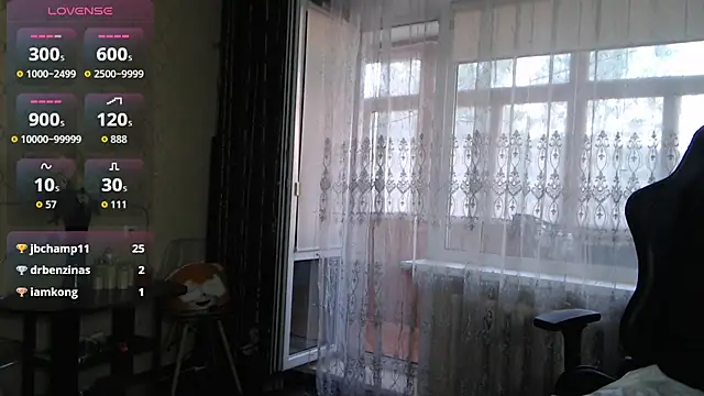 JessieOMays' Live Chat Room