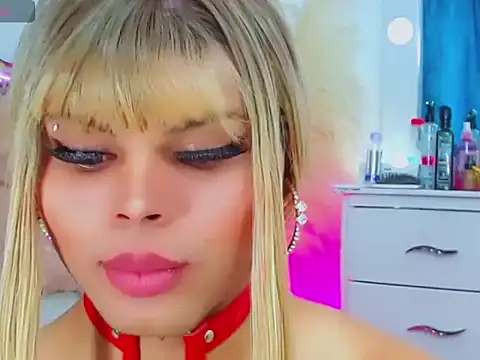 AdanKinng's Live Sex Cam Show