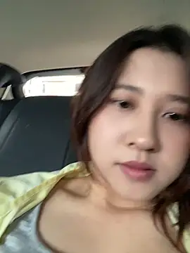 Liliya-77's Live Chat Room