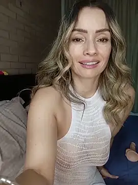 Loly_Horny Live Chatraum