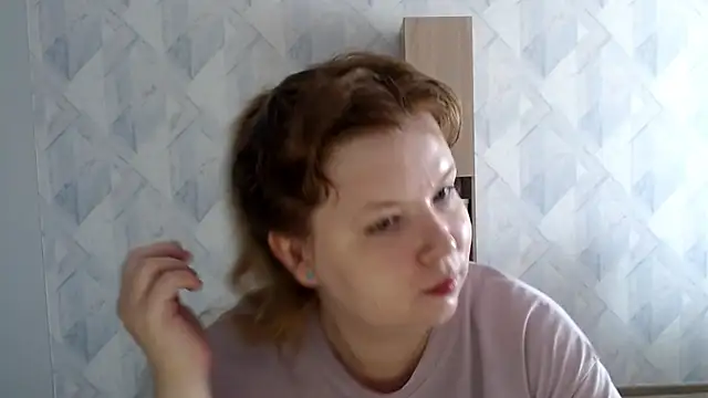 Melina_Hot09: онлайн-чат