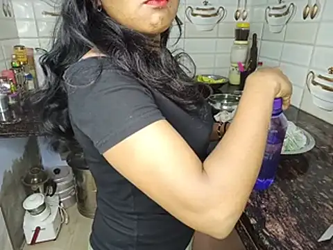 Sala de chat ao vivo de Muktha
