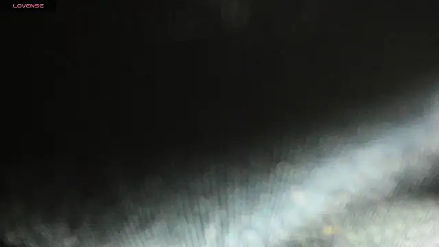 Arantza_Hill élő chatszobája