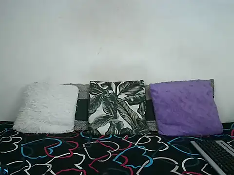 Chat soba uživo modela Thickqueenxxx