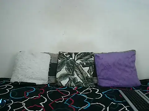 Thickqueenxxx Adlı Modelin Canlı Sohbet Odası