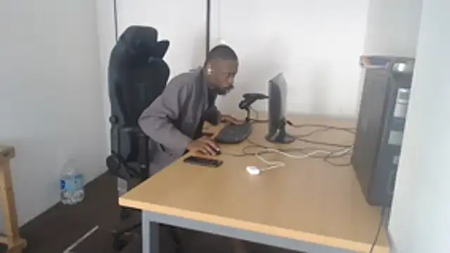 Mastertopdome live sex-cam show