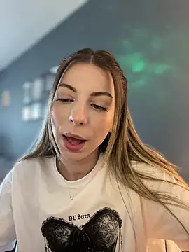 Mia_Ethan Live Chatraum