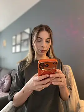 Mia_Ethan Live chatroom