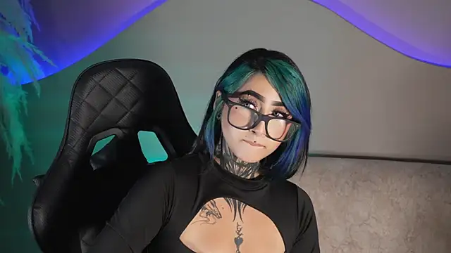 Alahia_Dangelo – live chatrum