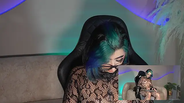 Sala de chat en directo de Alahia_Dangelo