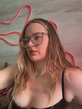 Queen_Lynn Cameră chat live