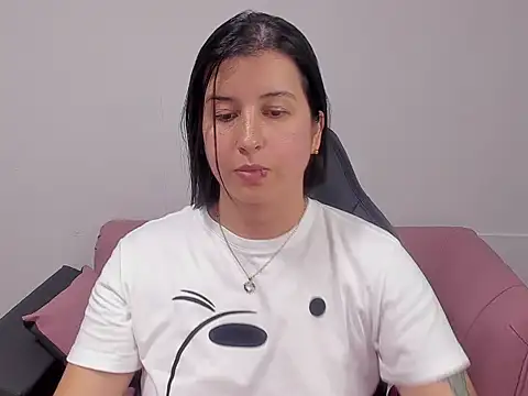 Chat ao vivo de Adaline_69