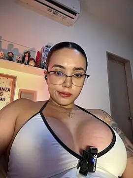 KyleXBrown's Live Chat Room