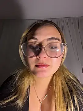 Lila2005n Live chat-huone