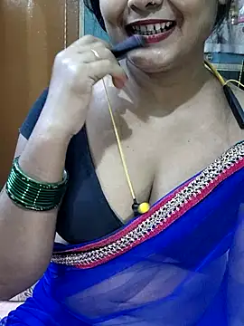 Funnydarling421 Live Chatraum