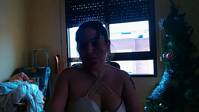 pomposa18xxx Adlı Modelin Canlı Sohbet Odası