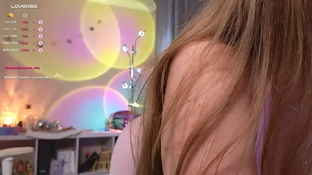 Chloe_gentle – Naživo chatovacia miestnosť