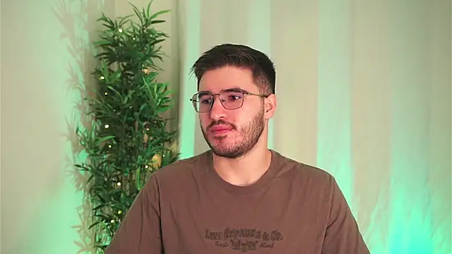 Pokój czatu na żywo – Tony_Wylie