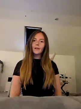POLLY_xo чат на живо