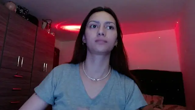 Sala de chat en directo de holy_juli