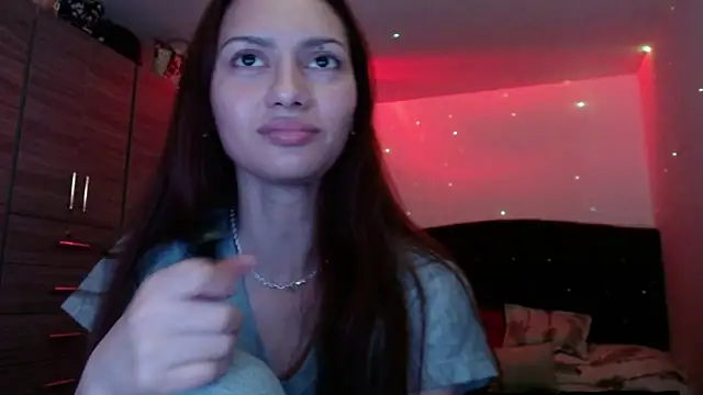 Chat ao vivo de holy_juli