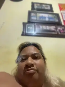 DanielitaWMn Live chat-huone
