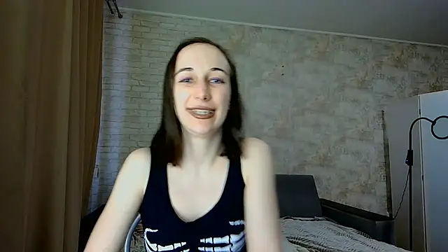 Phòng Chat Trực Tiếp Anika_bloom