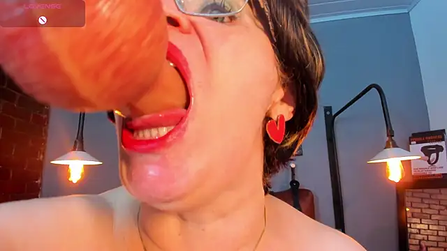 Samantha_mature56 Adlı Modelin Canlı Sohbet Odası