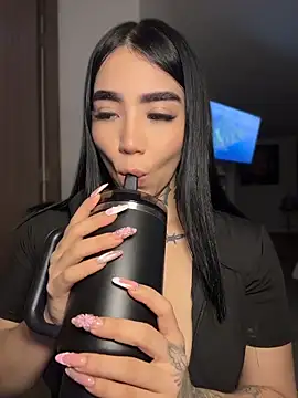 Онлайн чат Nickiiiii