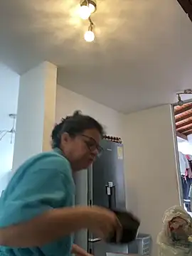 Sharongirl07 现场聊天室