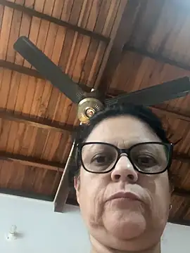 Sharongirl07 Live Chatraum