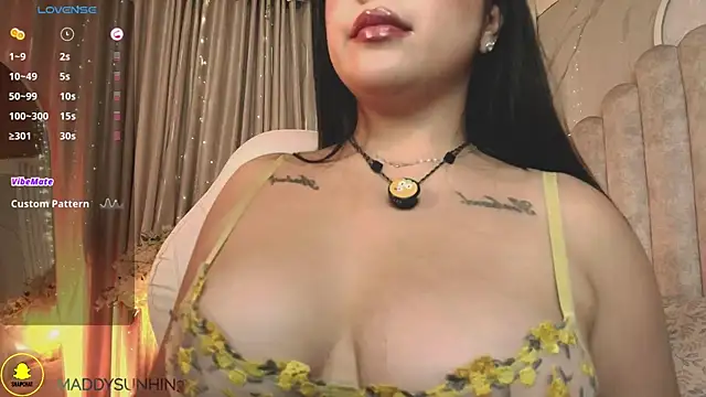 غرفة دردشة sunshine_maddy المباشرة
