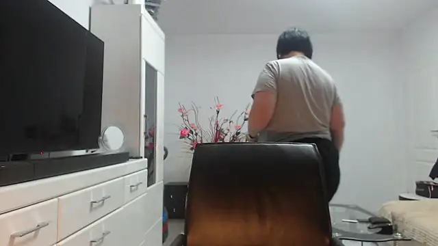 Amandamuller1982 Adlı Modelin Canlı Sohbet Odası
