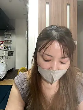 Mirika555 – live chatrum