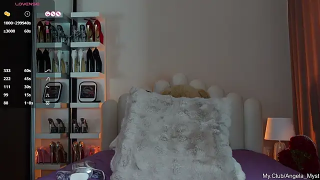 Angela_Mystn Live chat-huone
