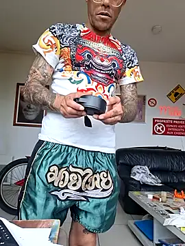 Chat ao vivo de Mr_Graffitimile