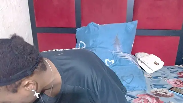 Sala de chat ao vivo de MaximTease24