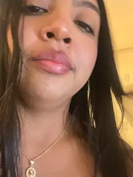 غرفة دردشة nicole_fisherr المباشرة
