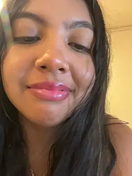 غرفة دردشة nicole_fisherr المباشرة