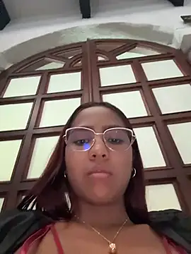 LucyLeahn Live chat-huone