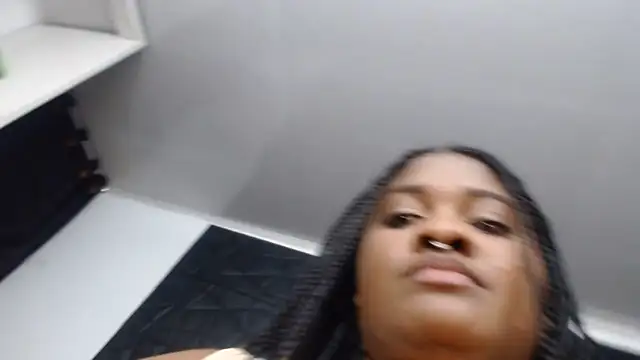 Hanna_Fox_69 실시간 채팅방