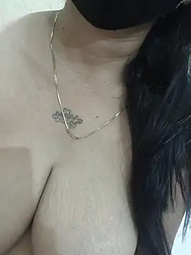 Chat ao vivo de Neha8923
