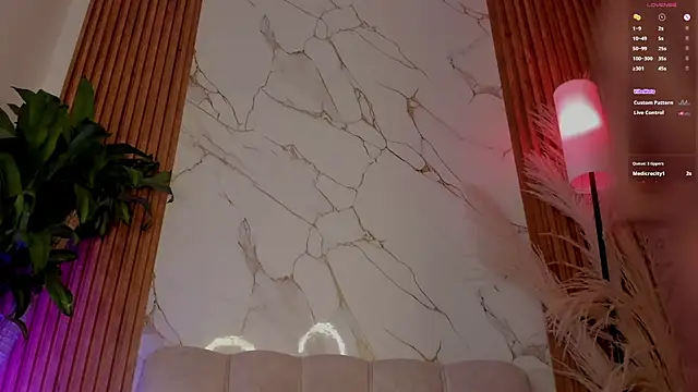 Živá chatovací místnost sara_gwen