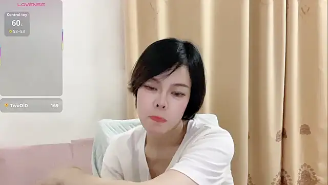 Linda-LL 现场聊天室