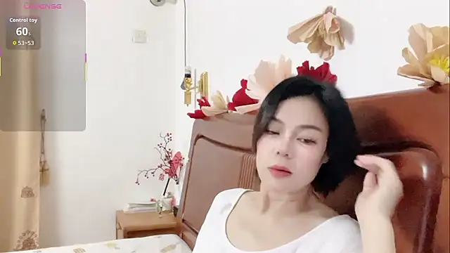 Linda-LL Live Chatrum