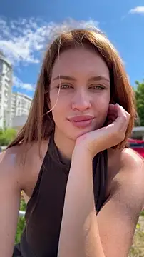 Živá chatovací místnost KikiWatson