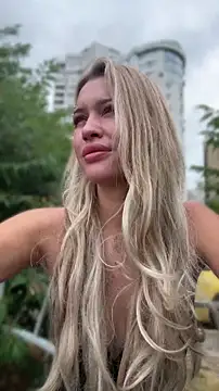 KikiWatson's Live Sex Cam Show