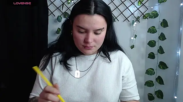 Nika_1_ Live Chatraum