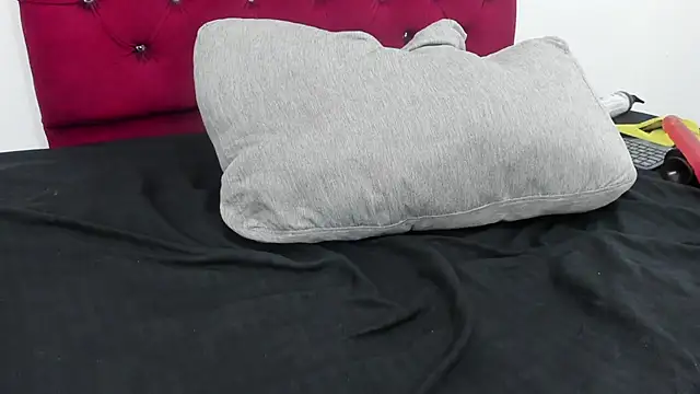 Sala de chat en directo de Melody_Megann
