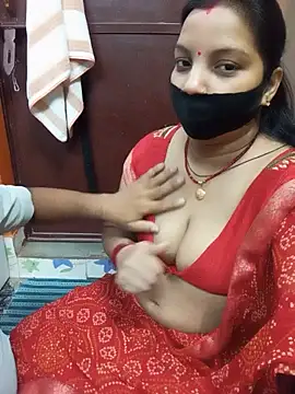 Manjudear's Live Sex Cam Show